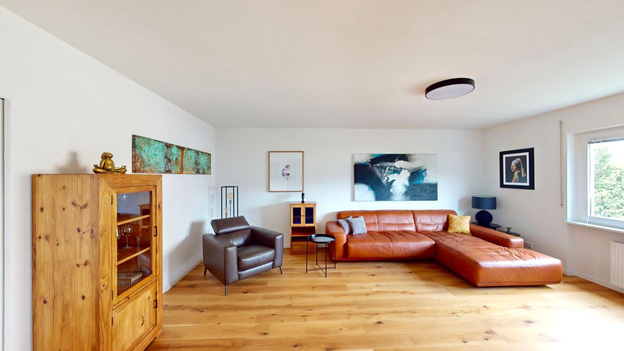 Schöne Mit Guter Anbindung, Sehr Guter Ausstattung Und Kostenloses Wlan Apartment